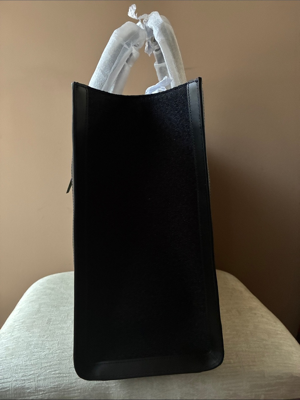 Kate Spade Tote - Picture 5 of 12